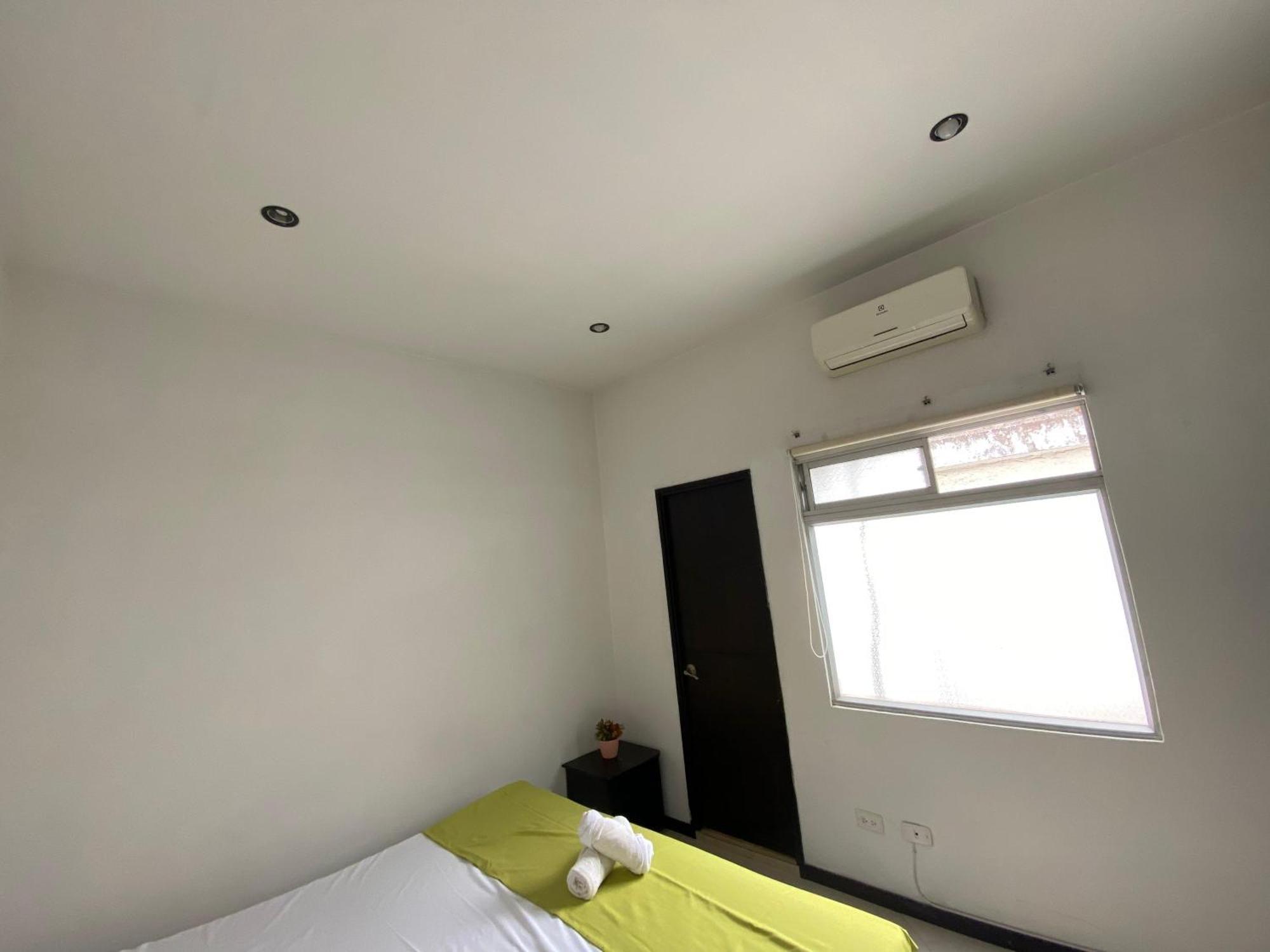 Apartaestudios Laureles Medellín Dış mekan fotoğraf